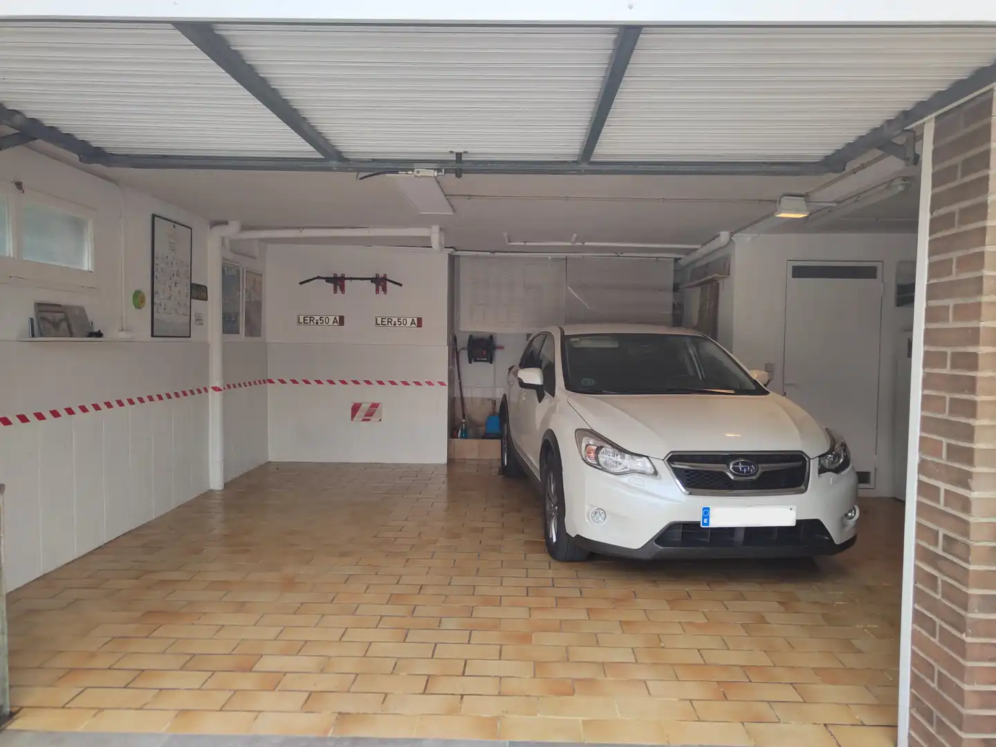 Parking of Houses for sale in Girona  with Air Conditioner, Heating and Private garden