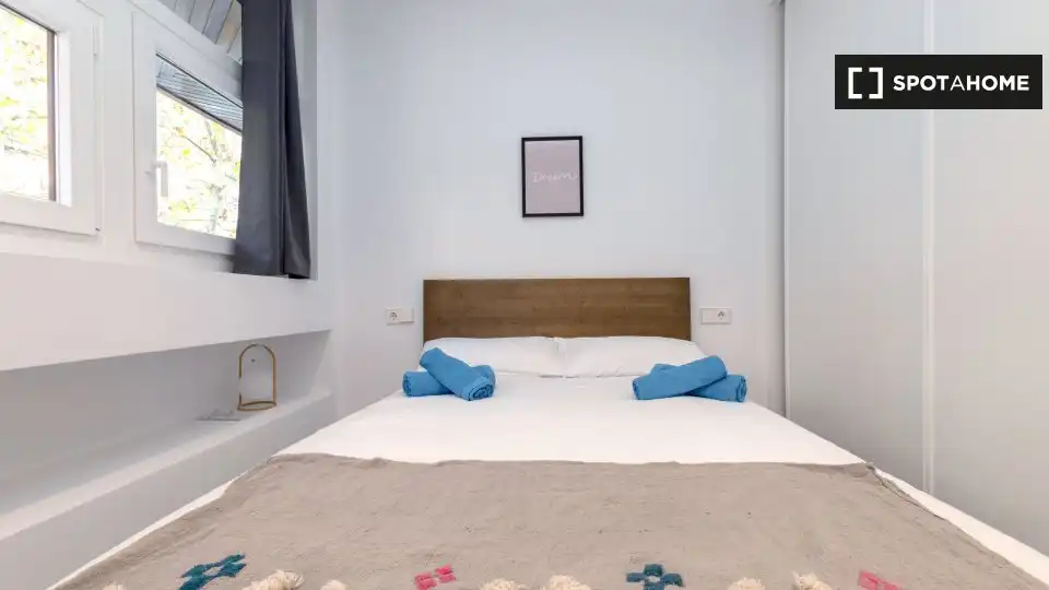 Appartamento con terrazza in affitto a Eixample, imagen 11
