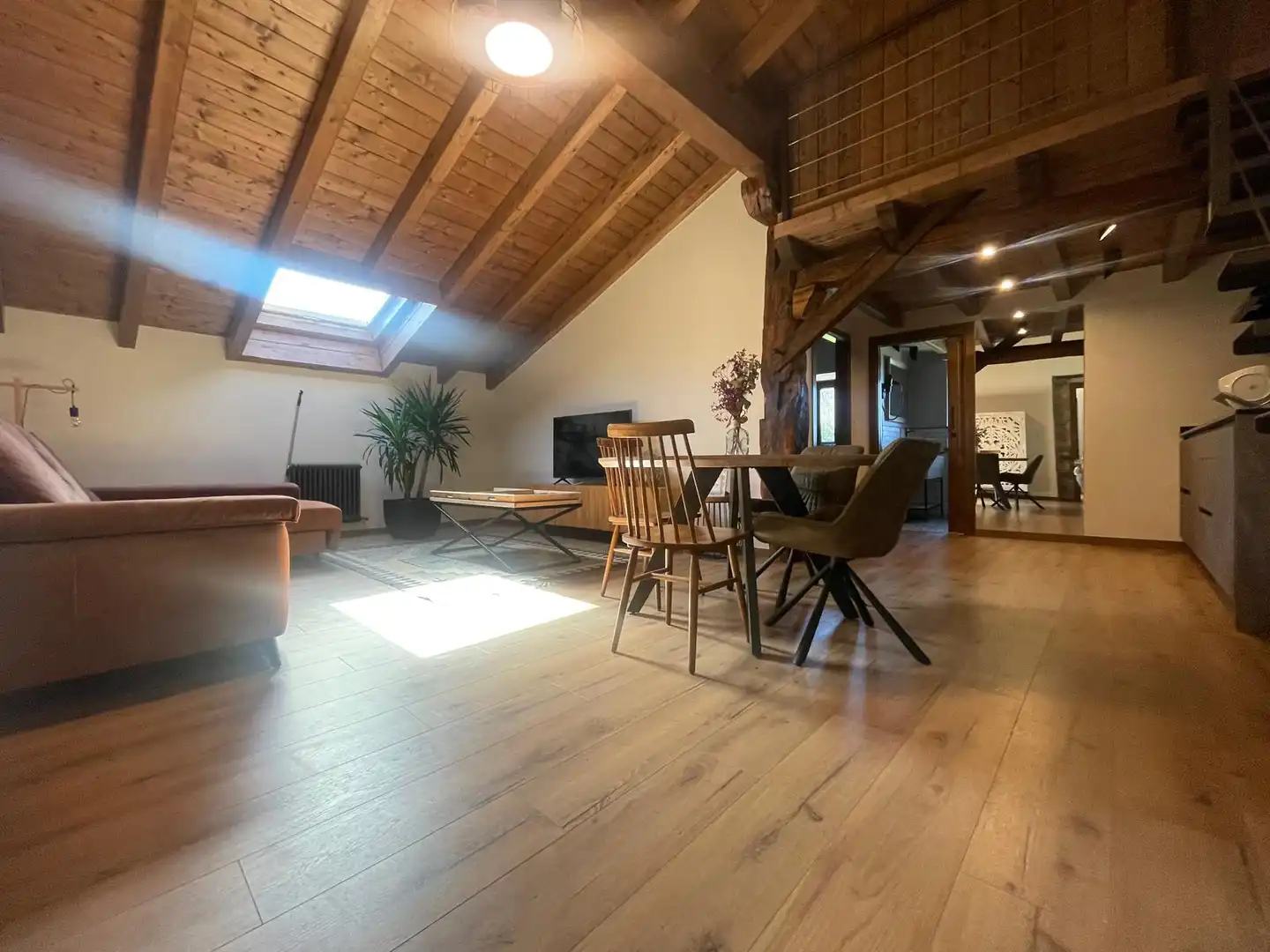 Sala de estar de Finca rústica en venta en Lekeitio con Aire acondicionado, Jardín privado y Parquet
