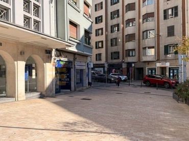 Oficina amb ascensor de lloguer a ERREBAL