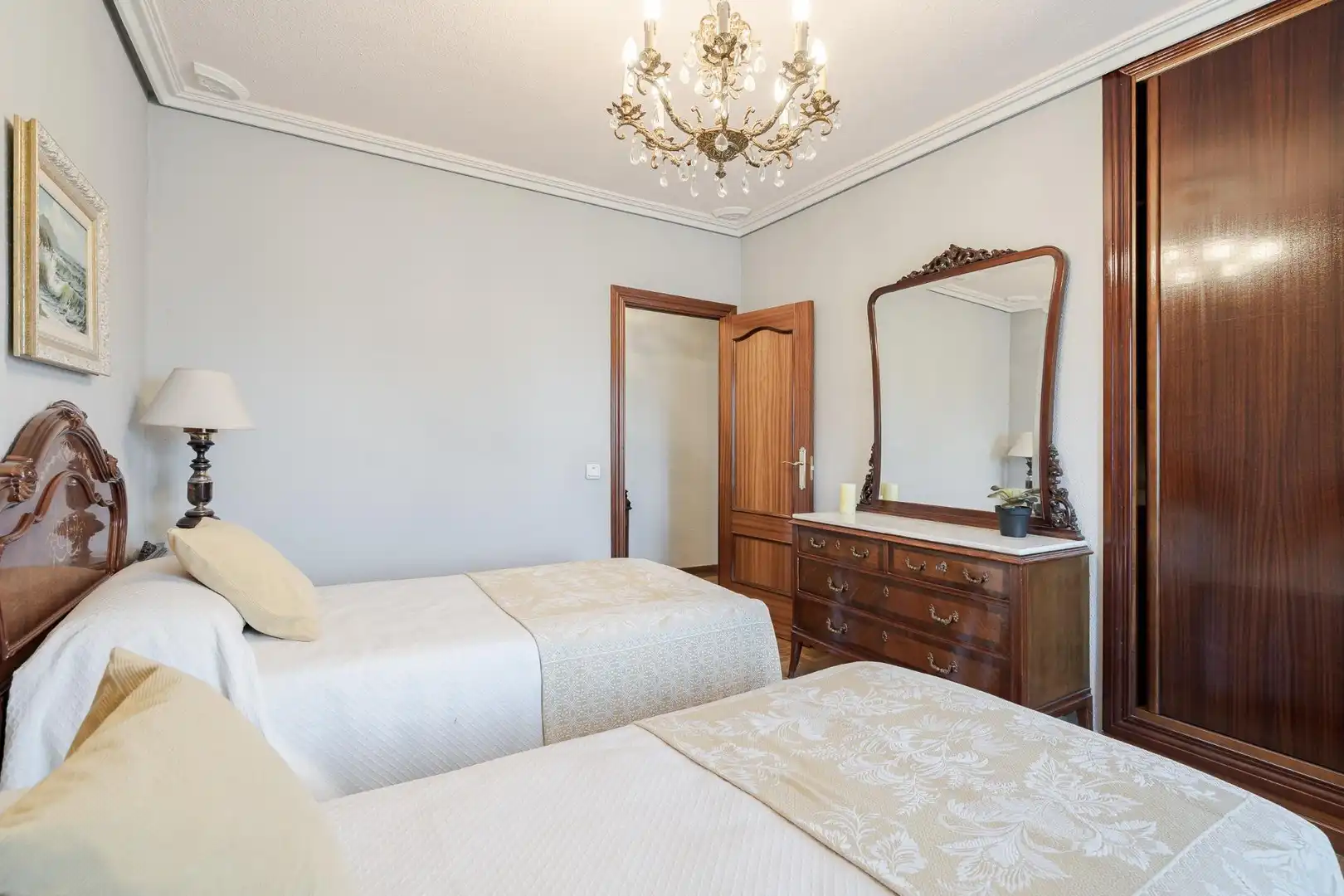 Bedroom of Flat for sale in Alcalá de Henares  with Heating, Terrace and Furnished