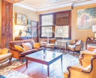 Living room of Flat for sale in  Valencia Capital  with Air Conditioner, Heating and Private garden