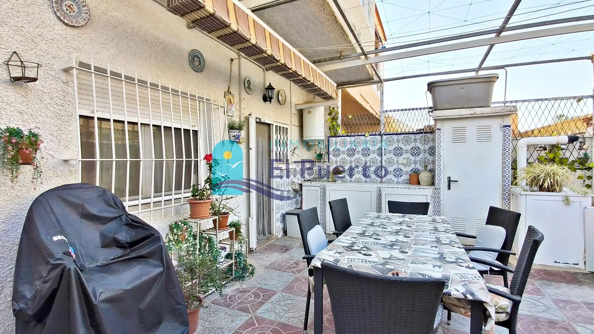 Terrasse von Erdgeschoss zum Verkauf in Mazarrón mit Klimaanlage, Privatgarten und Terrasse