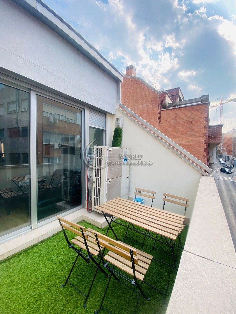 Terrace of Flat for sale in  Madrid Capital  with Air Conditioner, Heating and Furnished