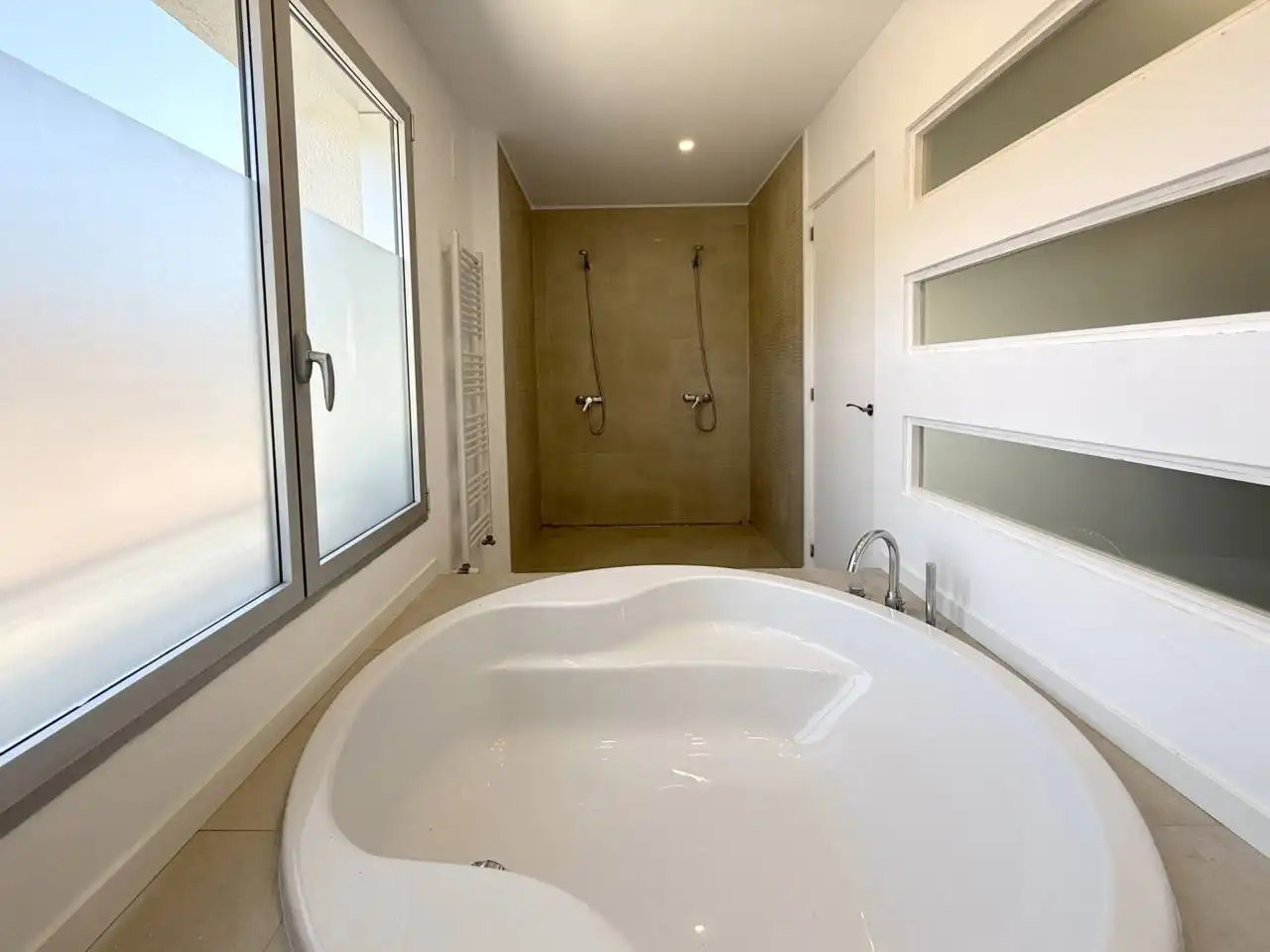 Baño de Casa o chalet en venta en Sant Feliu de Pallerols con Calefacción y Jardín privado