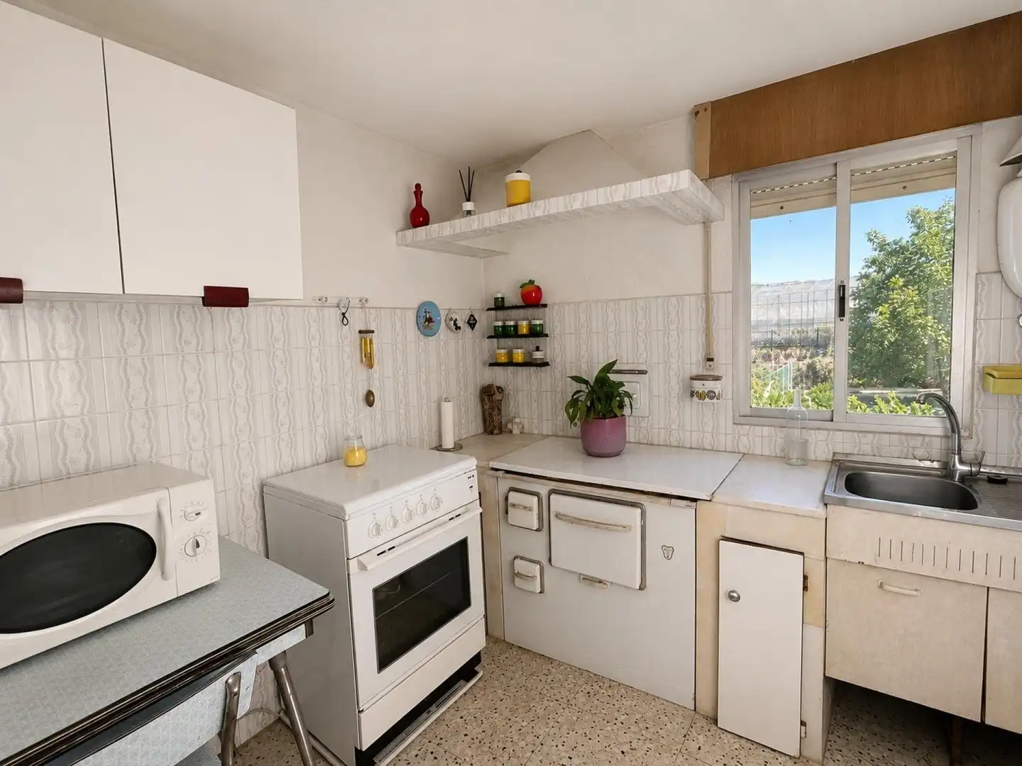 Kitchen of Country homes for sale in Vilanova de Arousa  with Air Conditioner and Heating