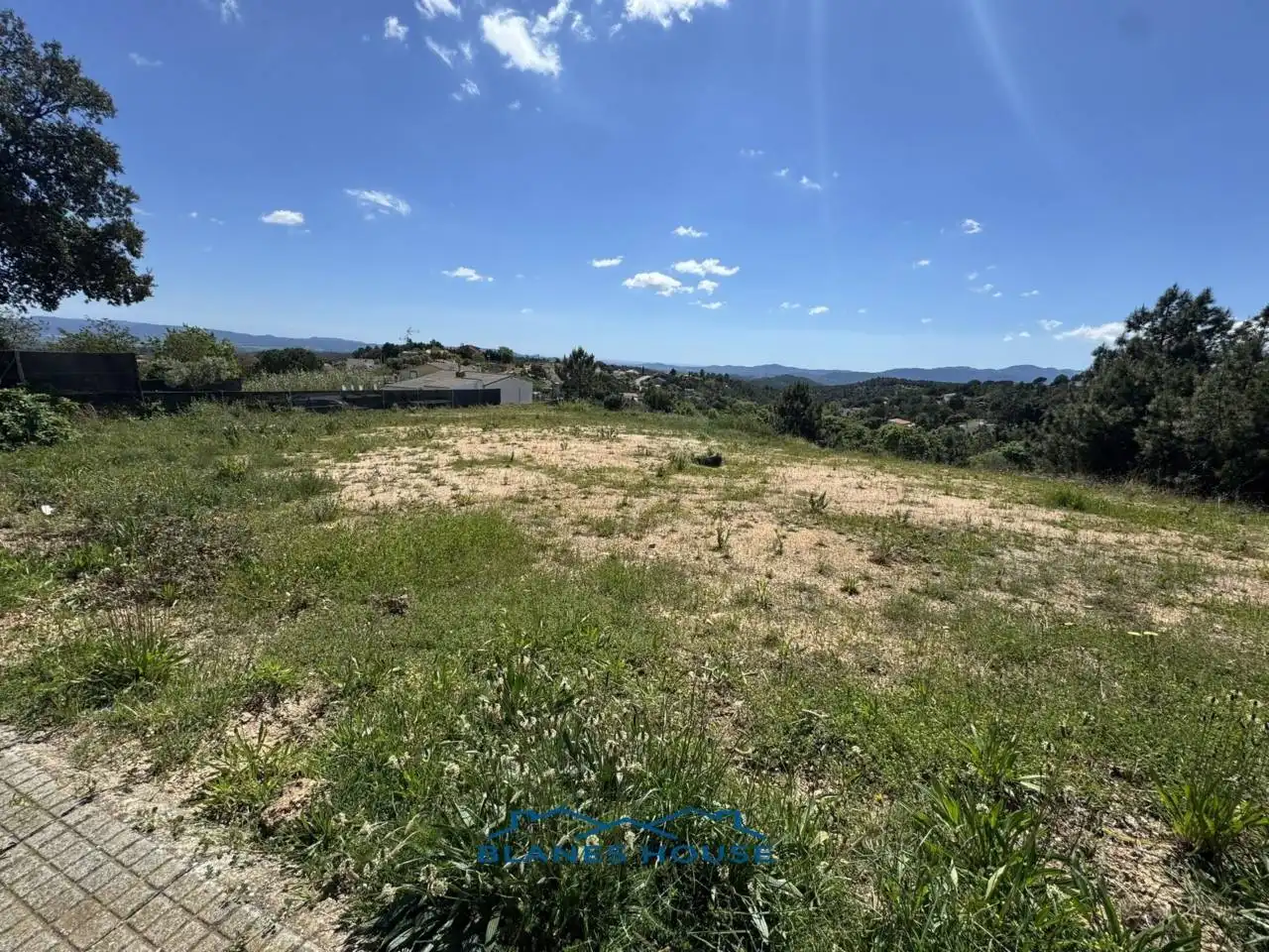 Wohnbaugrundstück zum Verkauf in Avenida Argimont 0, imagen 4