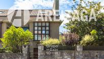 Exterior view of Single-family semi-detached for sale in Donostia - San Sebastián   with Terrace and Balcony