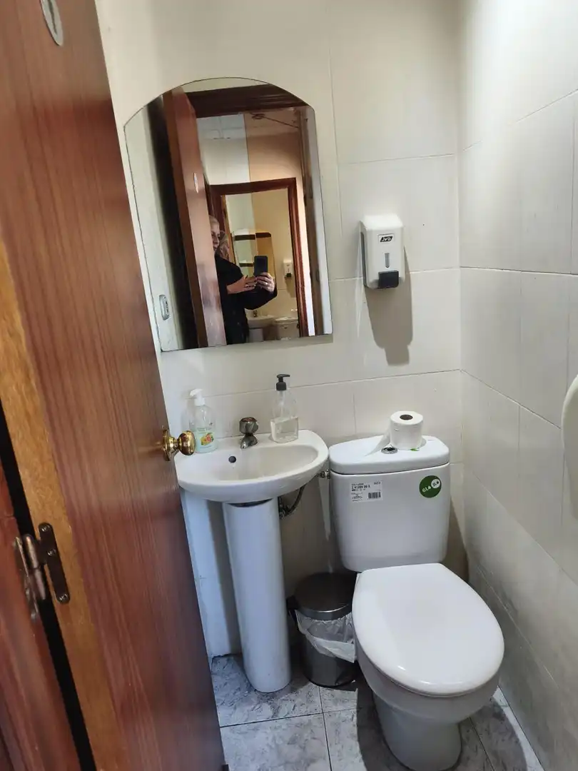 Baño de Local en venta en Levante