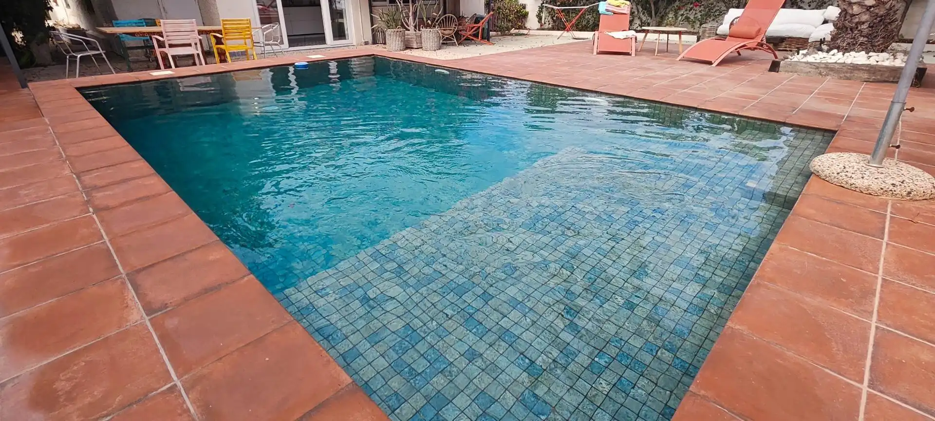 Swimming pool of Houses for sale in Los Arenales del Sol
