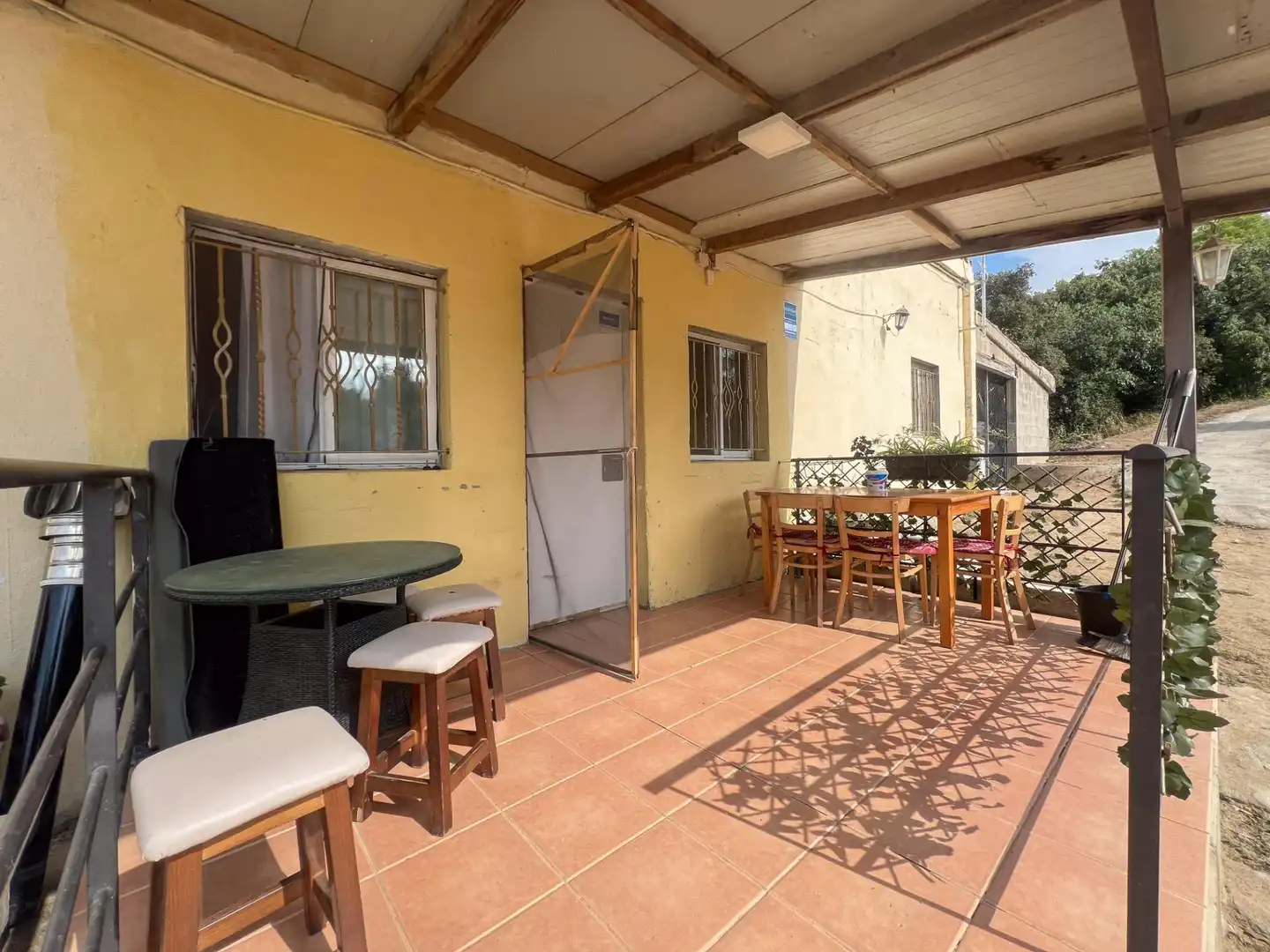 Terrassa de Finca rústica en venda en Les Borges del Camp amb Jardí privat, Traster i Piscina