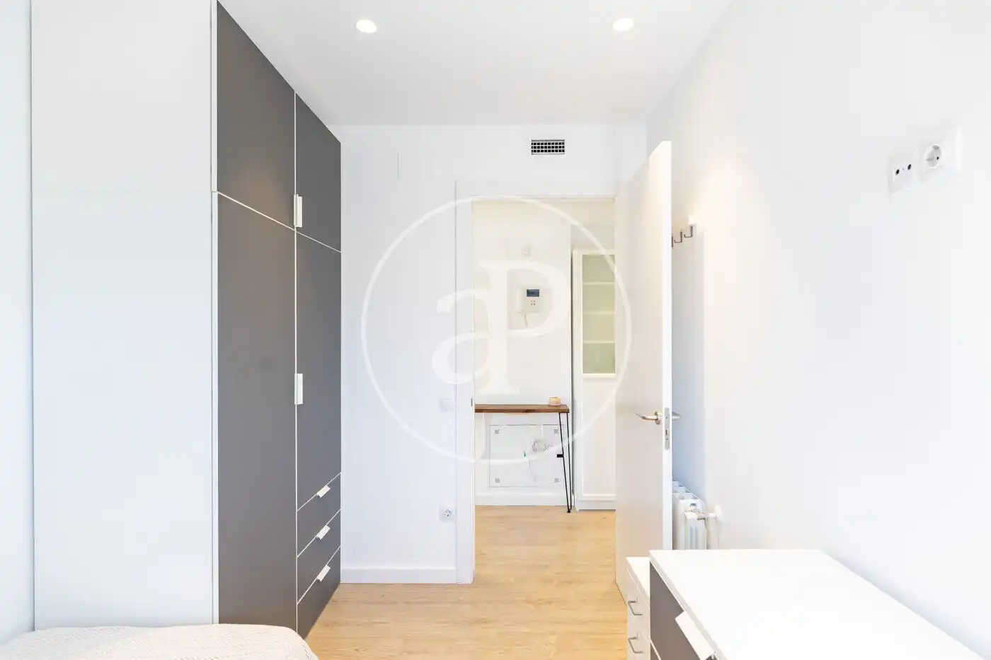 Habitación de Piso en venta en Barcelona con Aire acondicionado, Calefacción y Terraza
