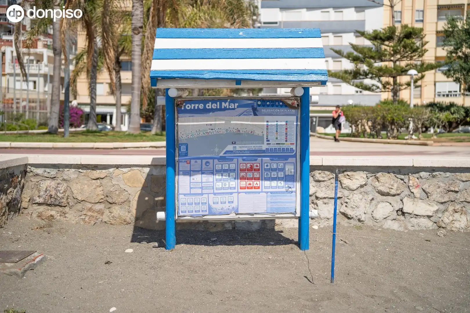 Vista exterior de Pis en venda en Vélez-Málaga