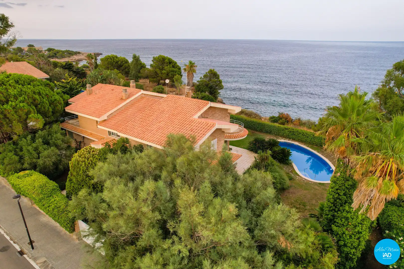 Villa avec piscine à vendre à Les Tres Cales