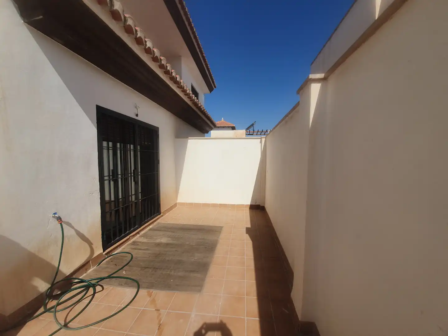 Terrassa de Casa adosada en venda en Guadix amb Terrassa, Traster i Moblat