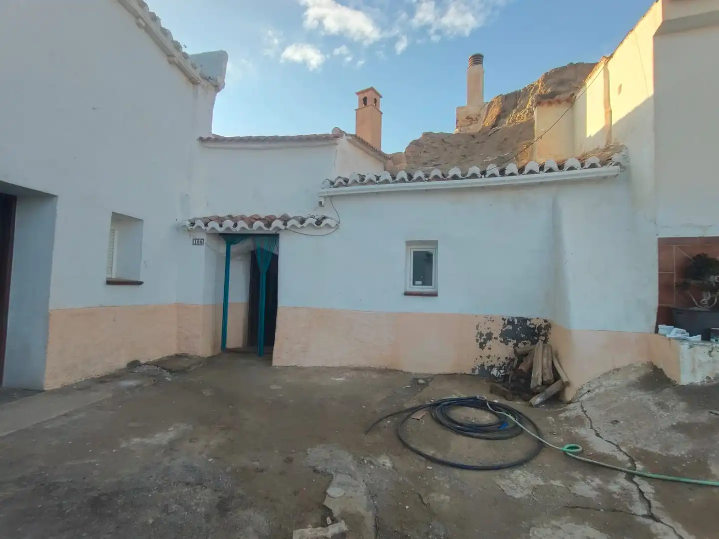 Vista exterior de Casa o xalet en venda en Guadix