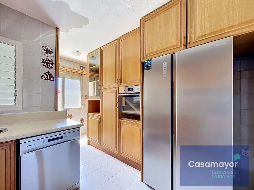 Kitchen of Flat for rent in Alicante / Alacant  with Air Conditioner and Heating
