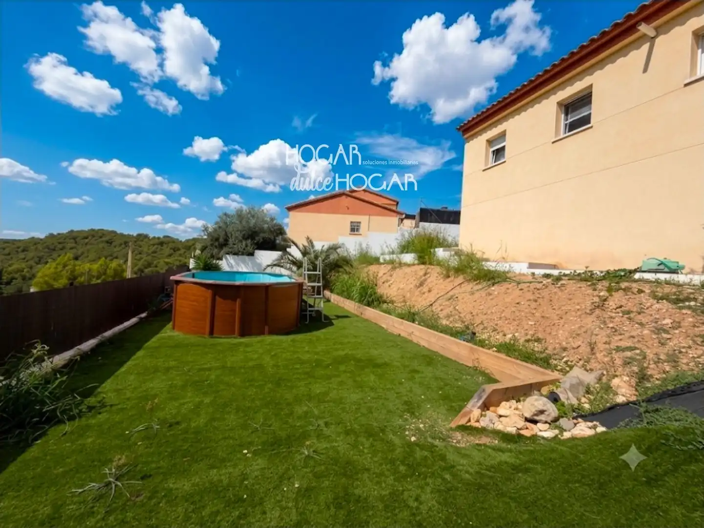 Casa bifamiliare con piscina in vendita a Dalia
