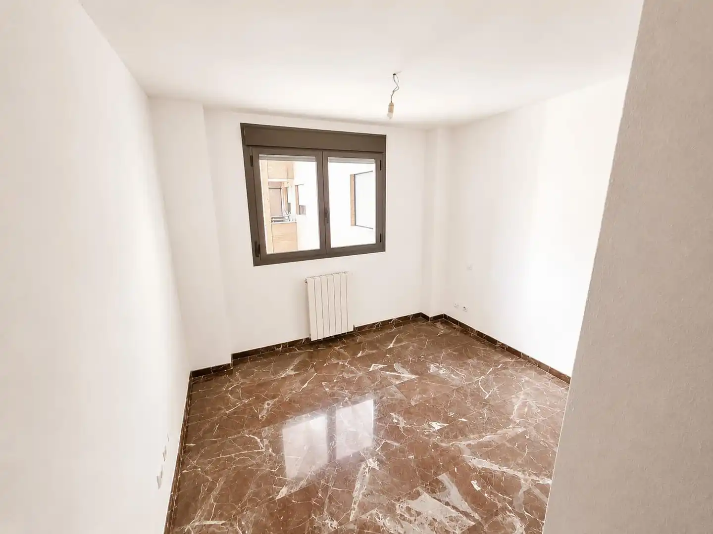 Dormitori de Pis en venda en Zaragoza amb Calefacció, Terrassa i Traster
