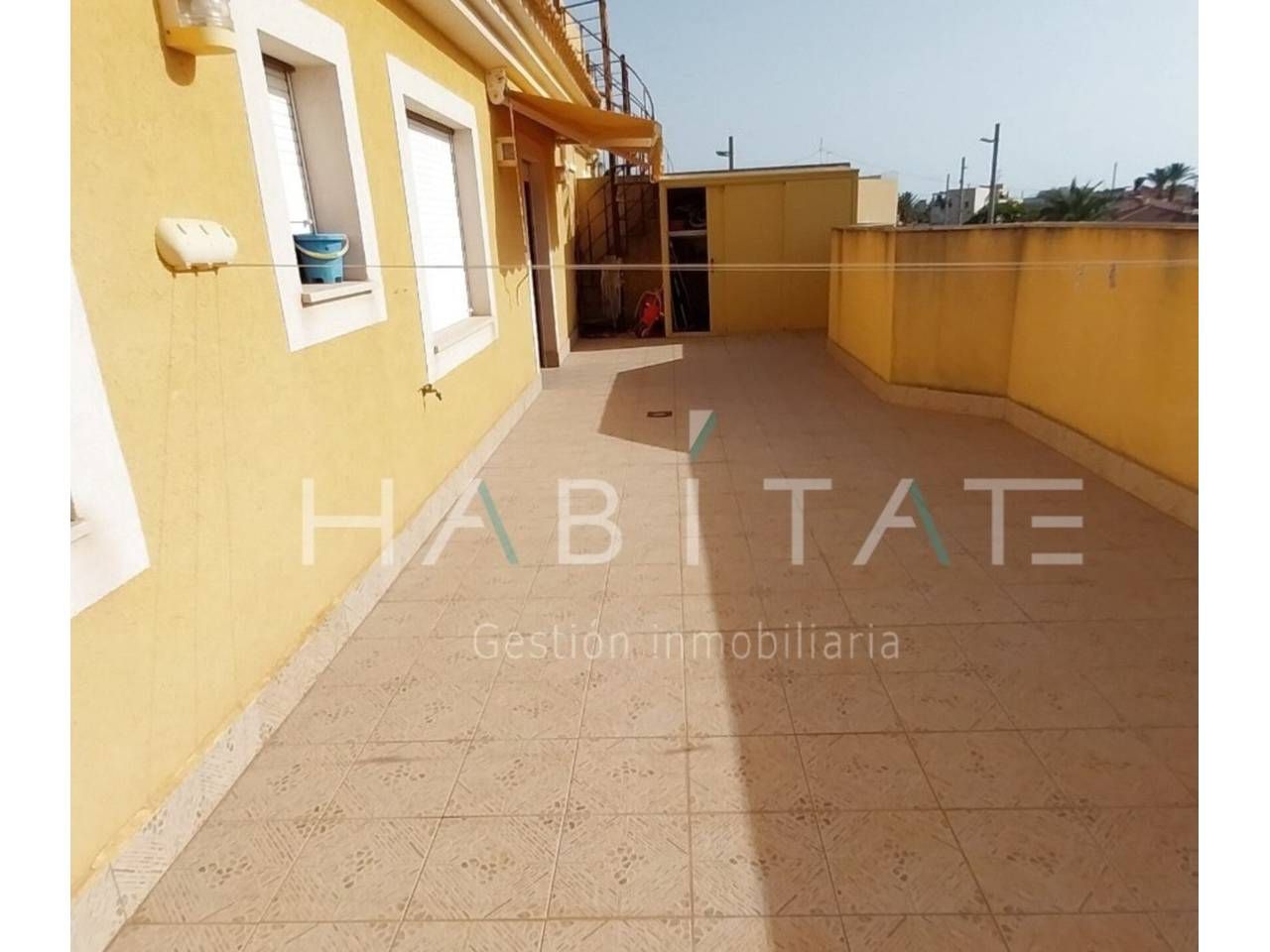 Terraza de Ático en venta en Pilar de la Horadada con Aire acondicionado, Terraza y Amueblado