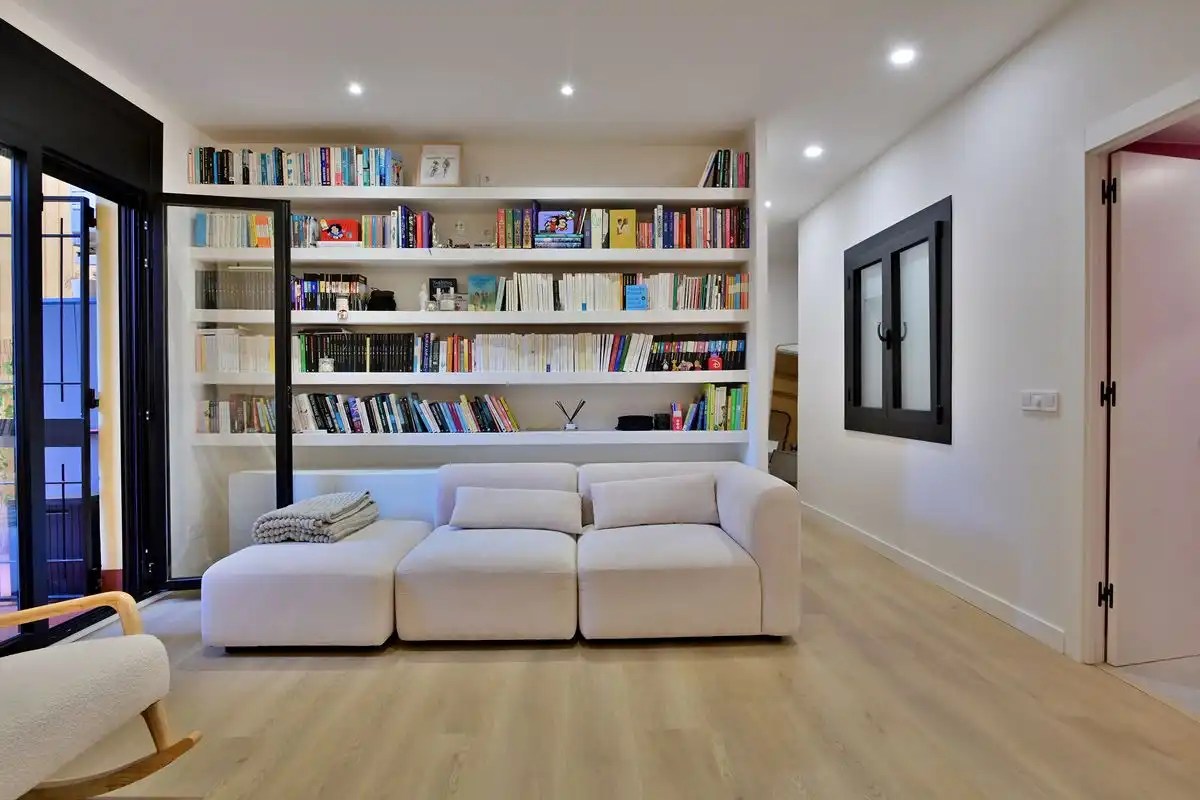 Piso con terraza en venta en Carrer de Nàpols, imagen 9