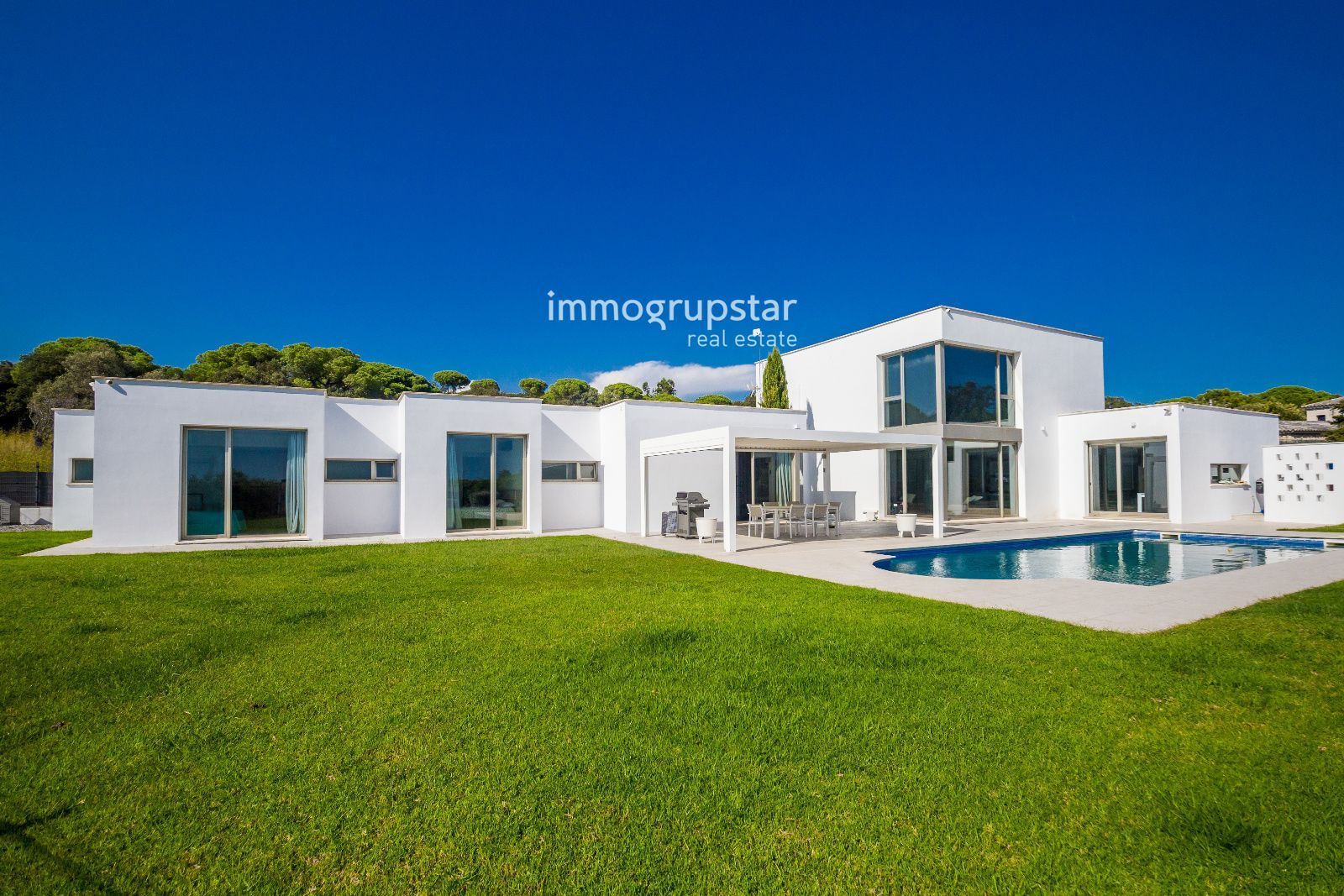 Exterior view of House or chalet for sale in Calonge i Sant Antoni  with Air Conditioner, Heating and Swimming Pool