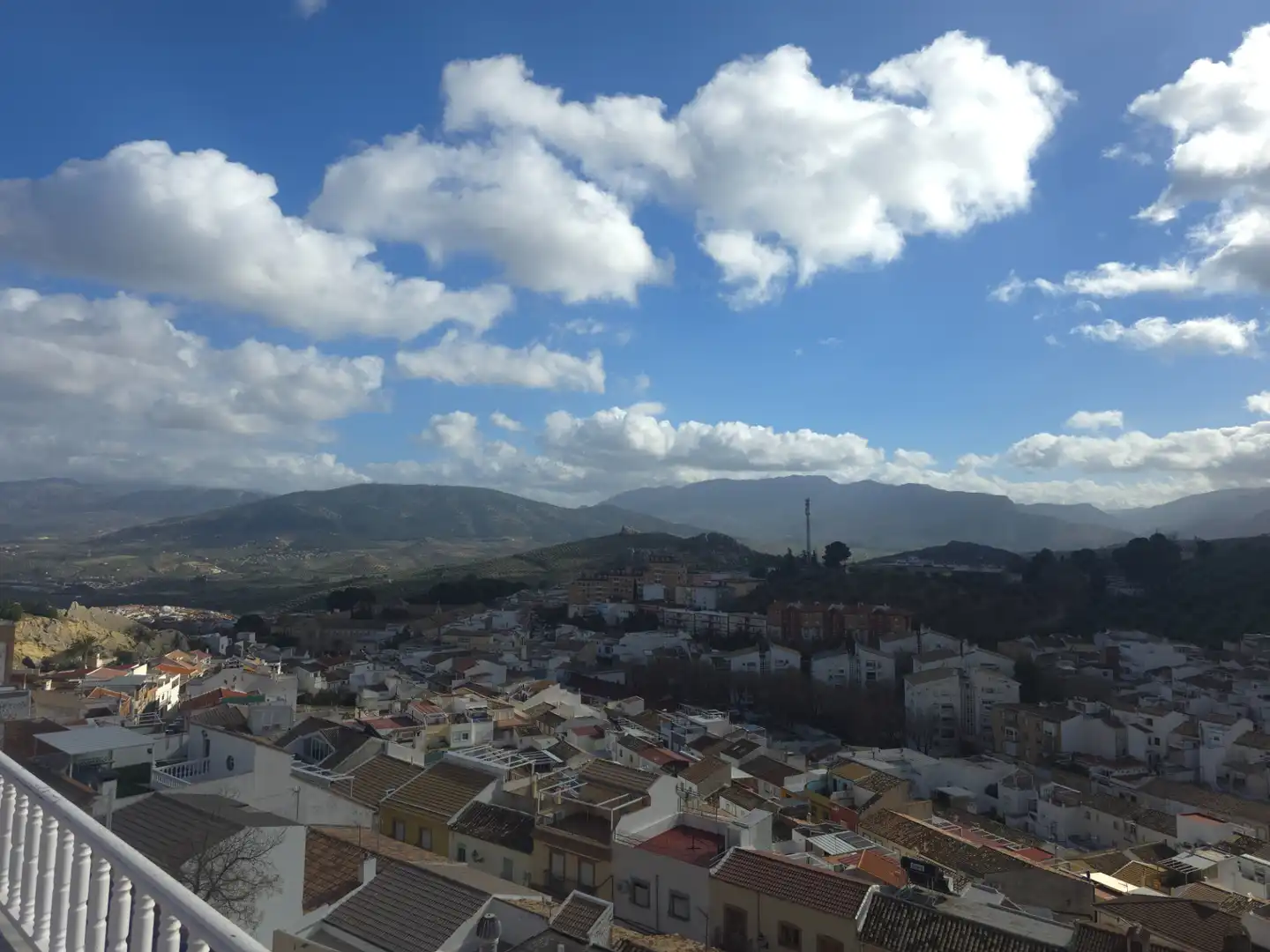 Vista exterior de Casa o xalet en venda en Jaén amb Aire condicionat i Terrassa