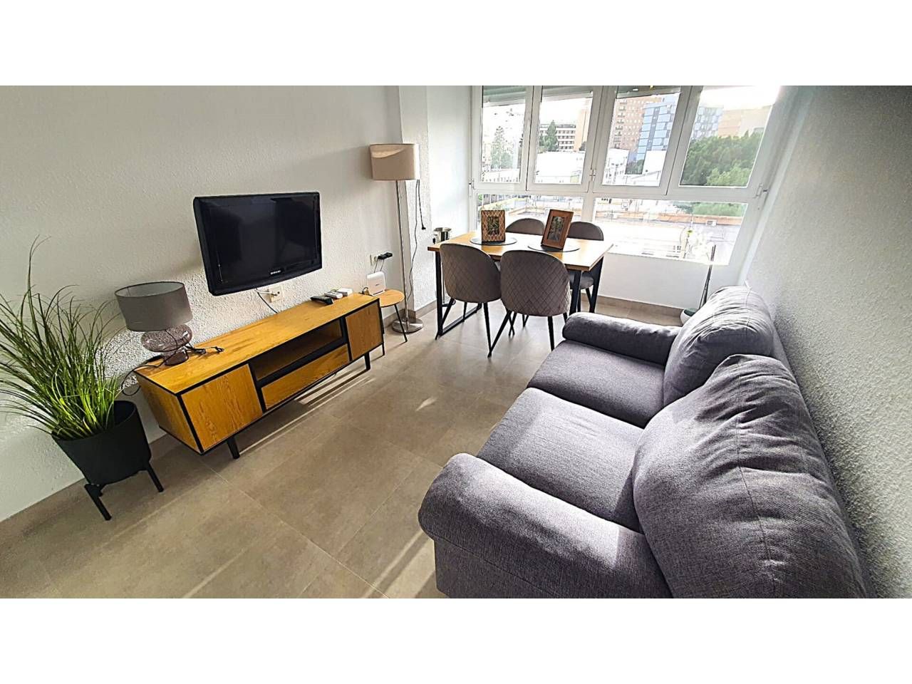 Pis de lloguer a Calle Rafael Calatrava, Nueva Andalucía