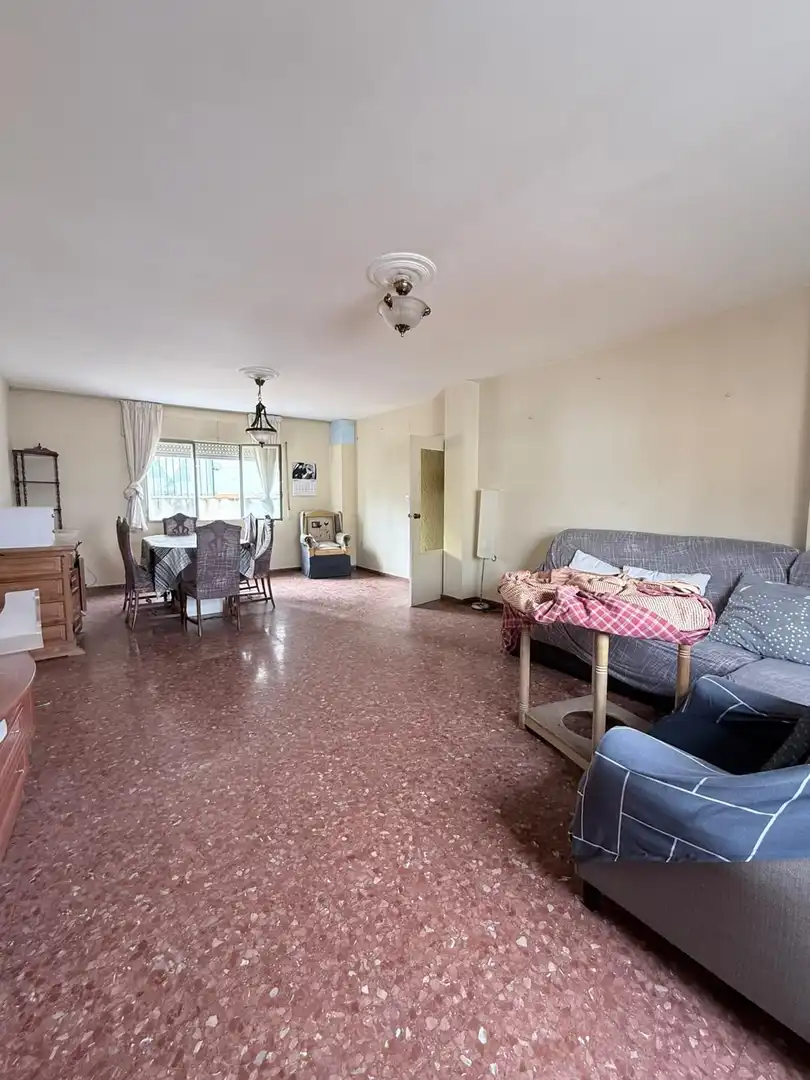 Casa con jardín en venta en VIRREY CEBALLOS, imagen 5