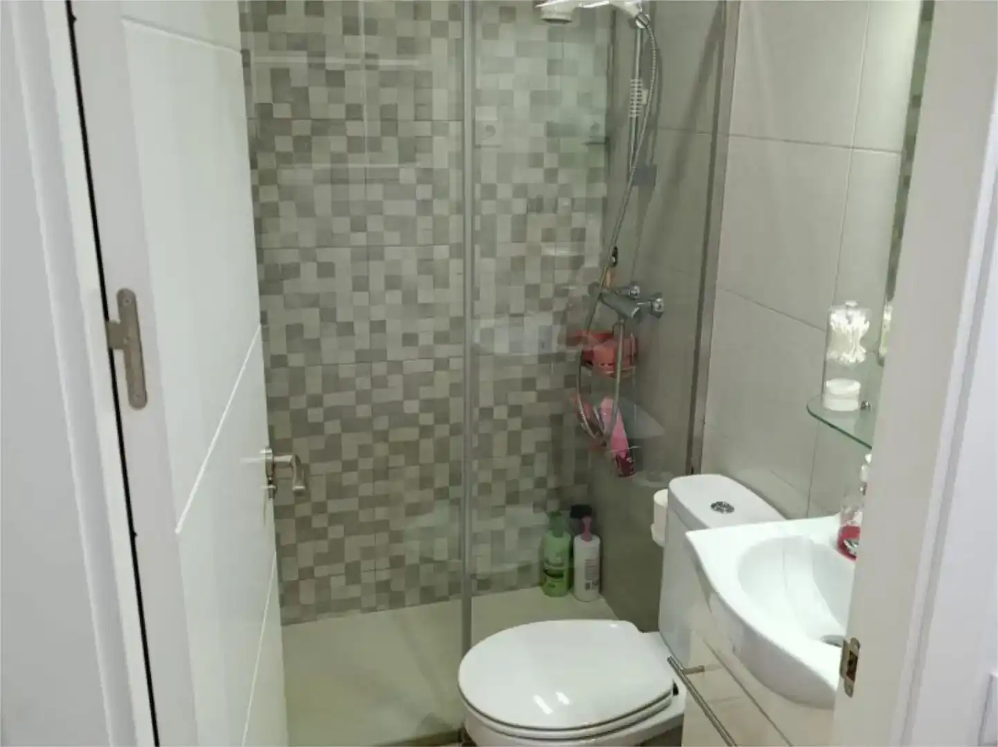 Bany de Casa o xalet en venda en Meco amb Aire condicionat, Piscina i Balcó