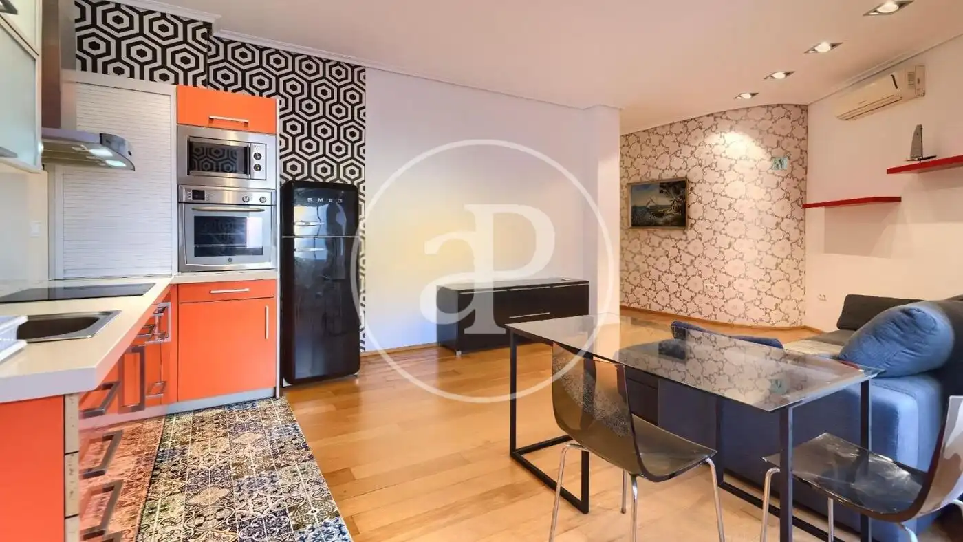 Piso de alquiler en Pl. del Baró de Cortés, Russafa