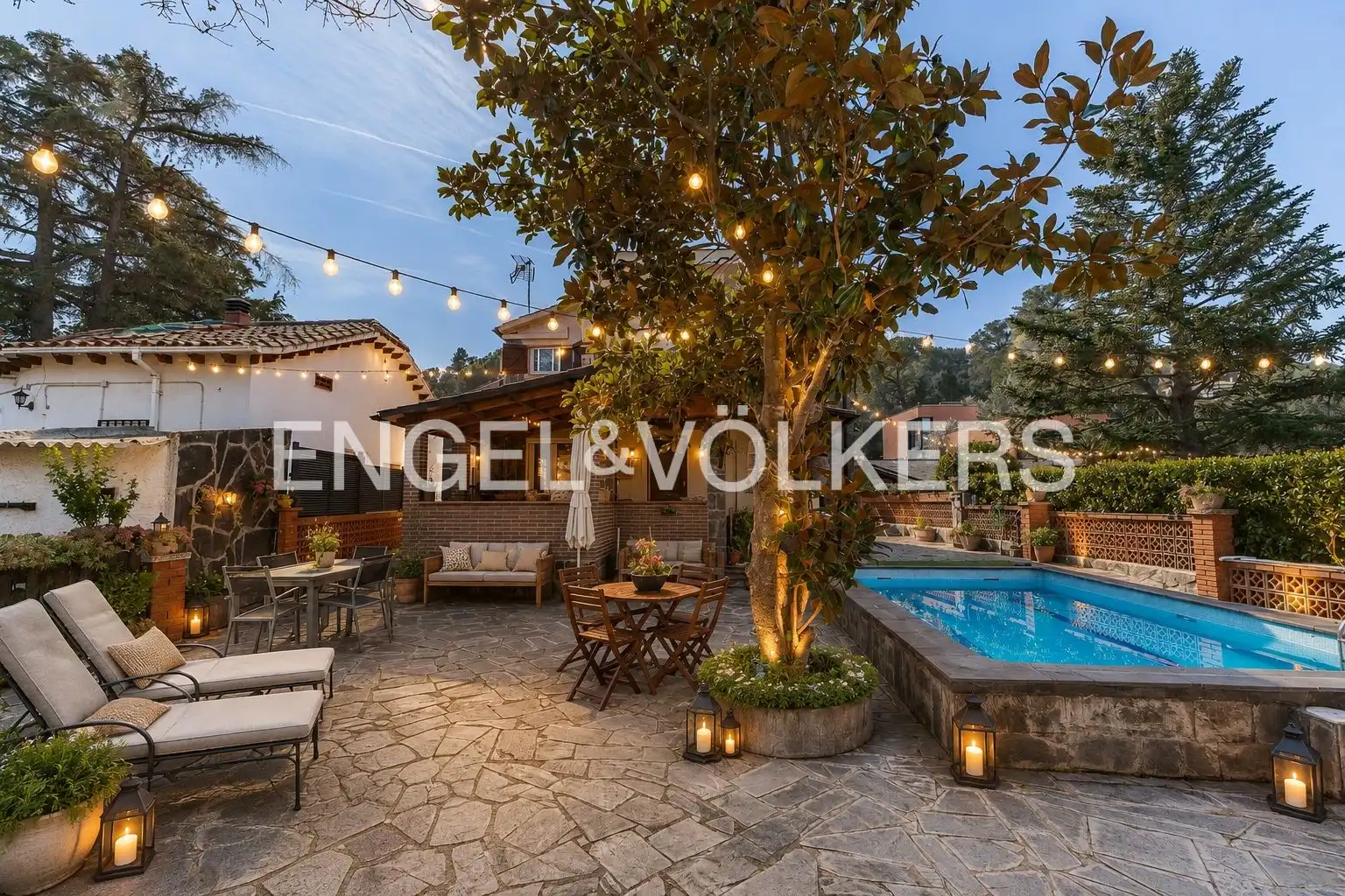 Terraza de Casa o chalet en venta en Sant Cugat del Vallès con Aire acondicionado, Calefacción y Jardín privado