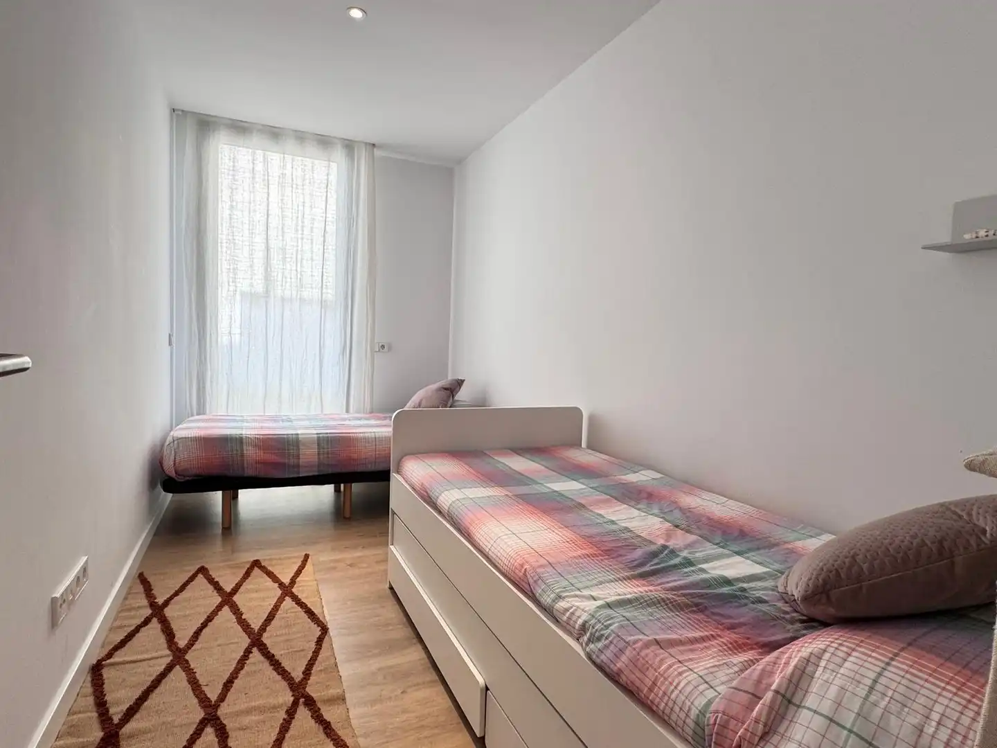 Schlafzimmer von Wohnung zum Verkauf in L'Escala mit Klimaanlage, Heizung und Terrasse