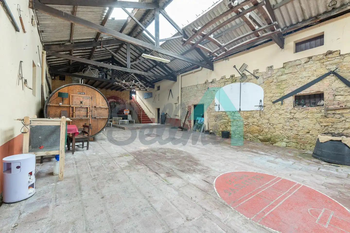 Buildings for sale in Oviedo 