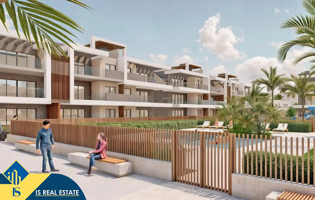 Apartament amb piscina en venda a El Mojón
