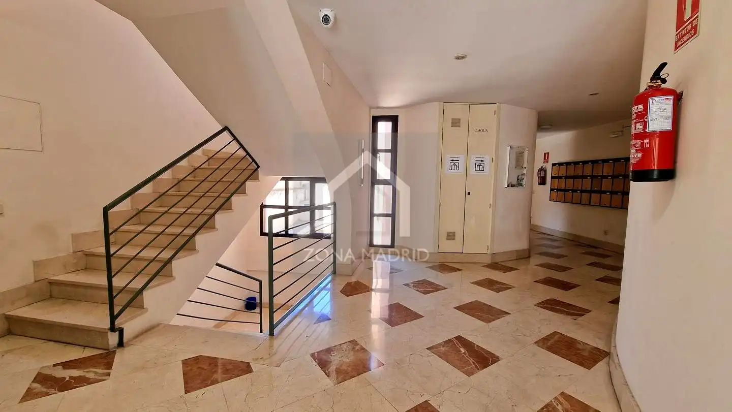 Piso de alquiler en Madrid con Aire acondicionado y Amueblado