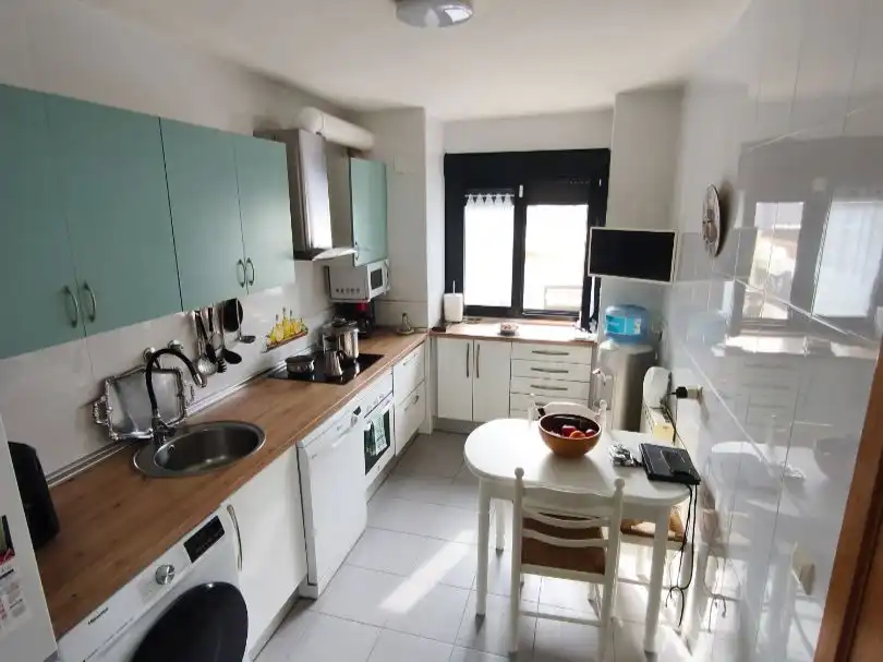 Cocina de Casa o chalet en venta en La Adrada  con Aire acondicionado, Terraza y Balcón