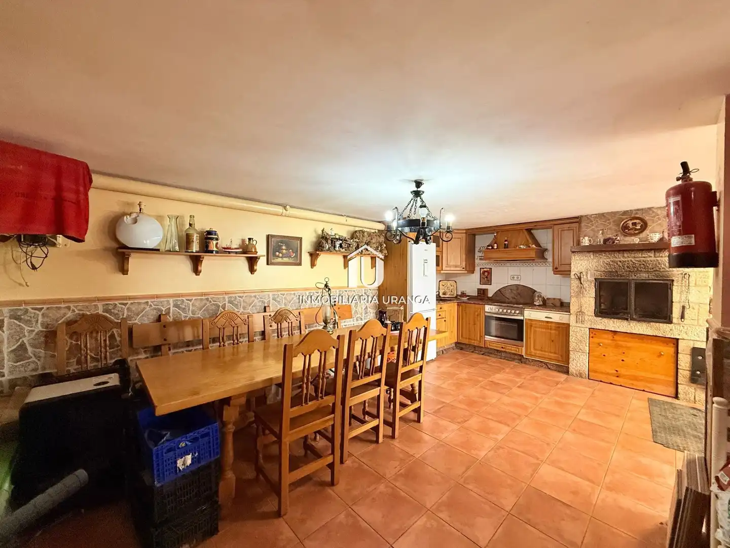 Cuina de Casa o xalet en venda en Meruelo amb Calefacció, Jardí privat i Terrassa