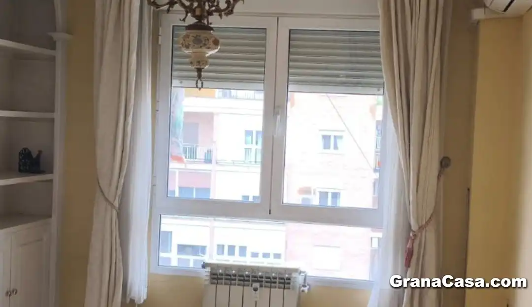 Flat with terrace for sale in Camino de Ronda, imagen 3