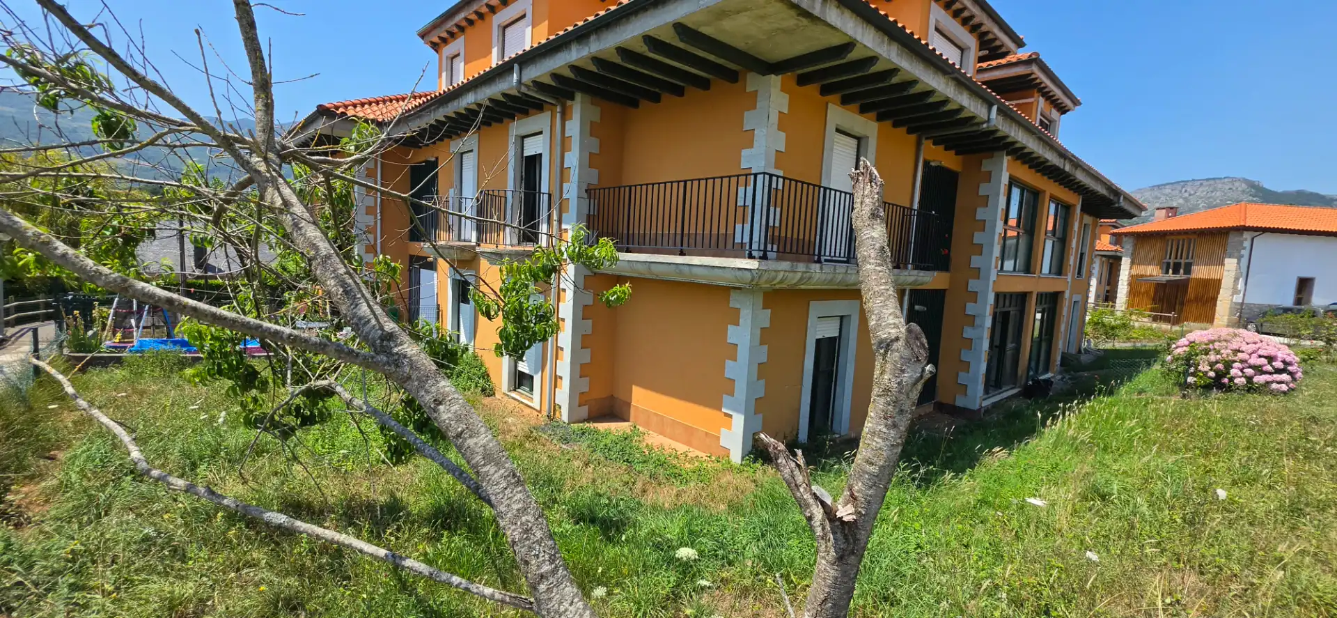 Vista exterior de Piso en venta en Soba con Calefacción