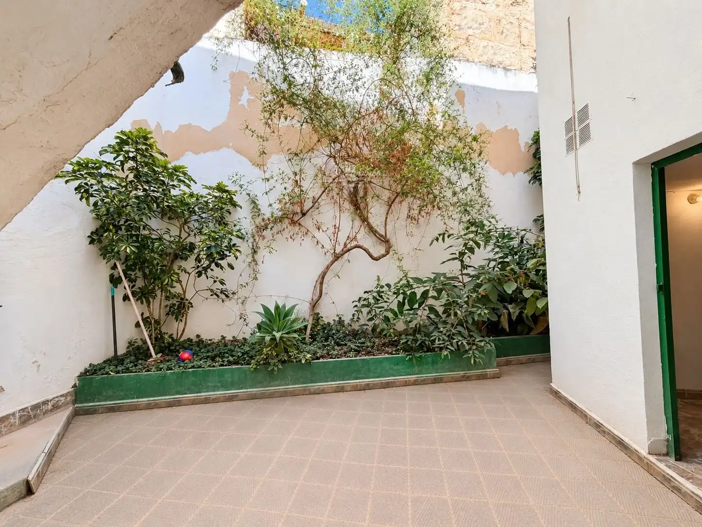 Terraced house with garden for sale in GRAN VIA COLOM, imagen 26