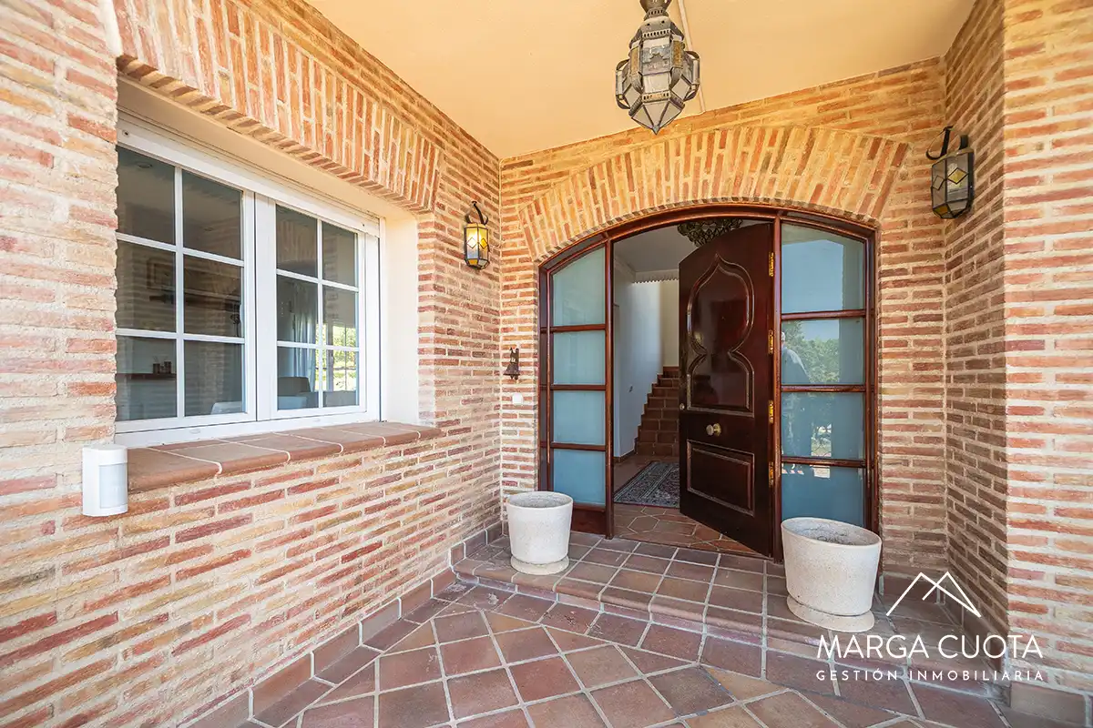 Houses for sale in Valdemorillo  with Heating, Private garden and Parquet flooring
