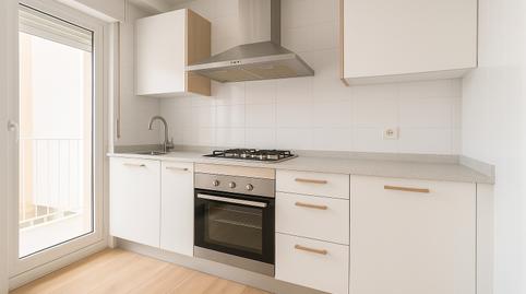 Foto 2 de Piso en venta en Carrer de L'alcalde Segimon, 16, Mestral, Reus