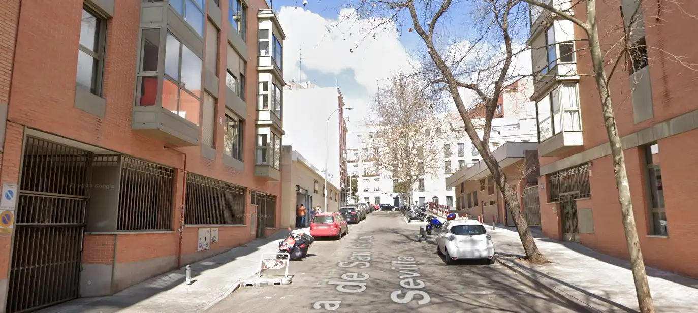 Individual with lift for sale in Paseo de los Olmos, imagen 3