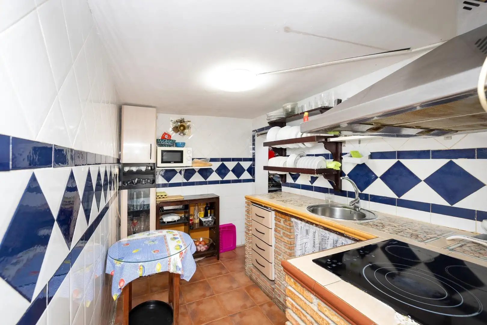 Kitchen of Detached homes for sale in Granada  with Terrace