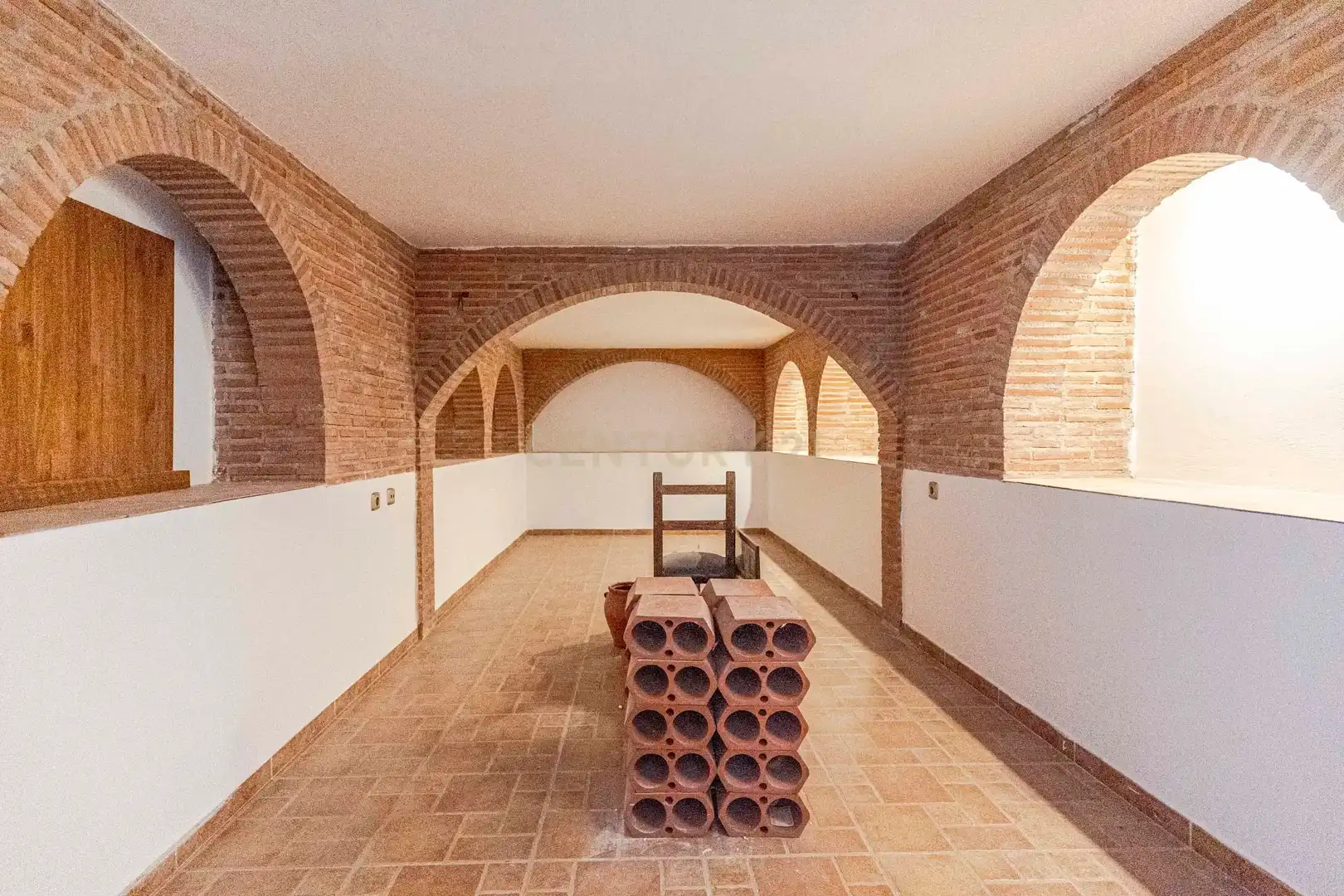 Haus oder Chalet zum Verkauf in Granada mit Klimaanlage, Privatgarten und Abstellraum