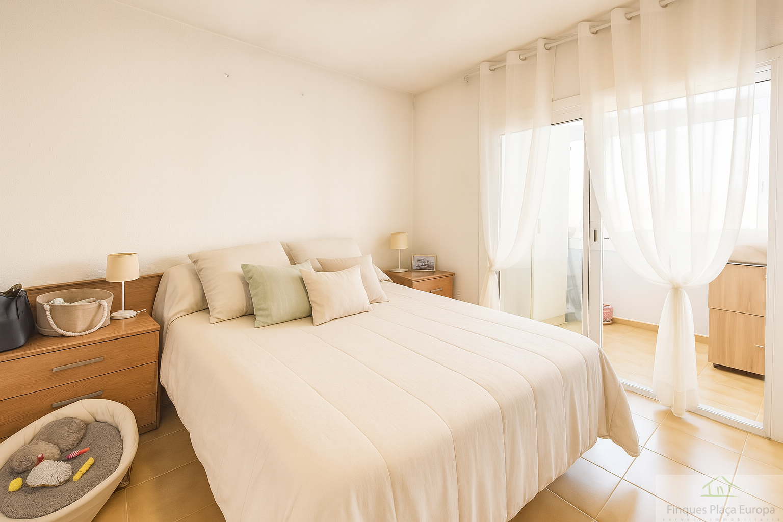 Habitación de Apartamento en venta en Castell-Platja d'Aro con Calefacción, Terraza y Amueblado