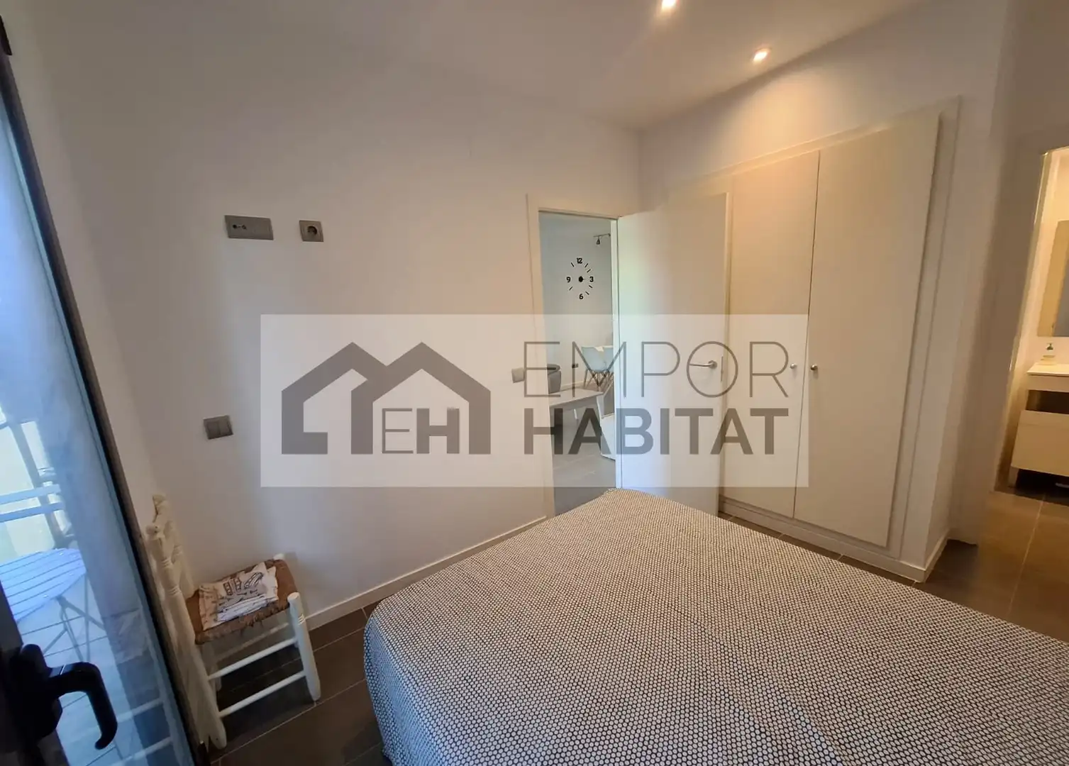 Bedroom of Apartments for sale in Llançà  with Air Conditioner, Heating and Terrace
