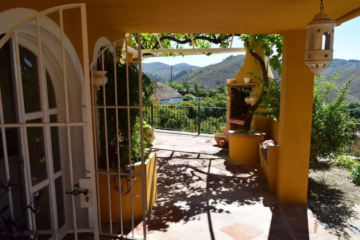 Casa o chalet en venta en Ojén con Aire acondicionado, Terraza y Amueblado