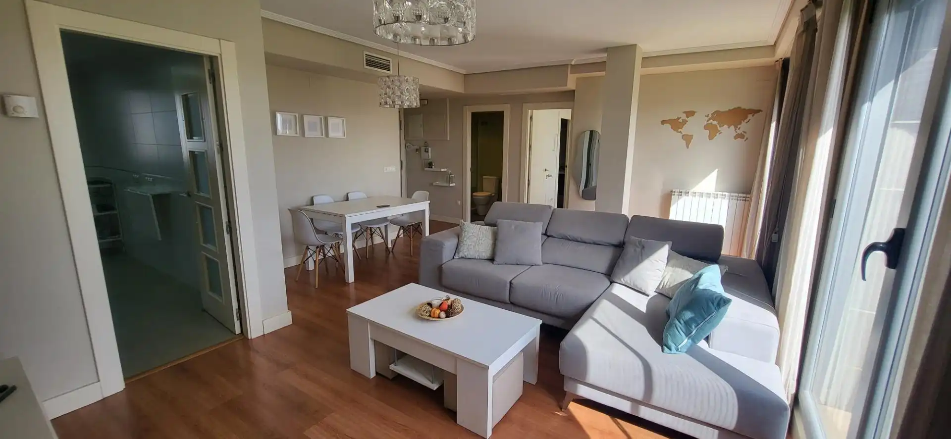 Attic for rent in Feria